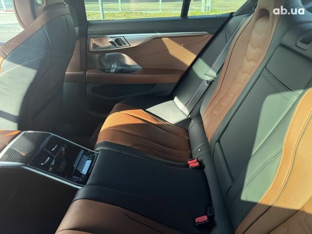 БМВ 8 Серия, объемом двигателя 2.99 л и пробегом 2 тыс. км за 118353 $, фото 30 на Automoto.ua