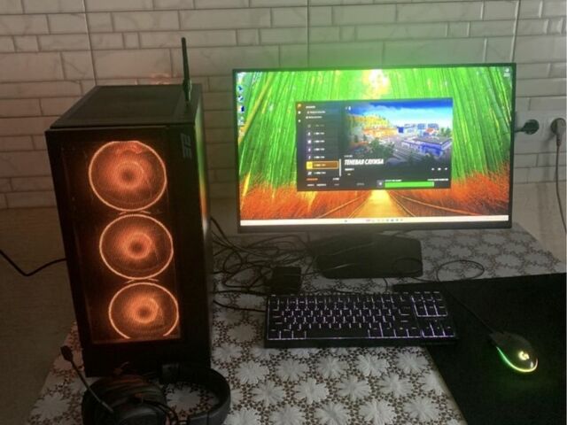 Желтый БМВ 8 Серия, объемом двигателя 2 л и пробегом 450 тыс. км за 1149 $, фото 5 на Automoto.ua