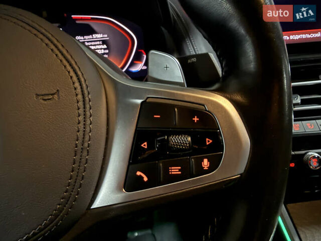 Серый БМВ 8 Серия, объемом двигателя 4.4 л и пробегом 57 тыс. км за 65000 $, фото 20 на Automoto.ua