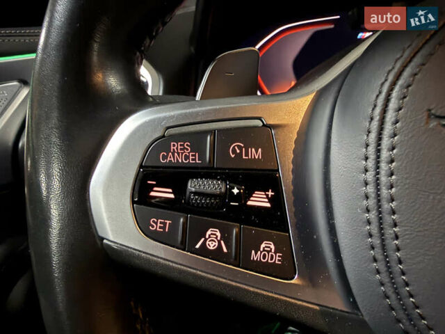 Серый БМВ 8 Серия, объемом двигателя 4.4 л и пробегом 57 тыс. км за 65000 $, фото 21 на Automoto.ua