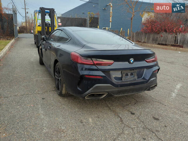Синій БМВ 8 Серія, об'ємом двигуна 4.39 л та пробігом 101 тис. км за 41500 $, фото 8 на Automoto.ua