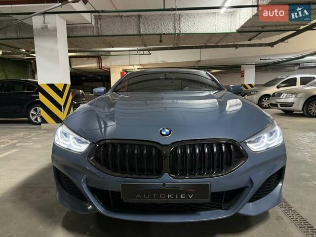 Синий БМВ 8 Серия, объемом двигателя 3 л и пробегом 46 тыс. км за 59900 $, фото 5 на Automoto.ua