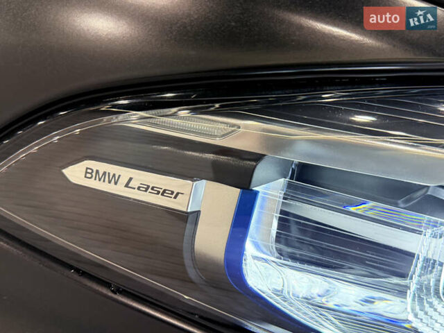 Синій БМВ 8 Серія, об'ємом двигуна 3 л та пробігом 46 тис. км за 65000 $, фото 28 на Automoto.ua