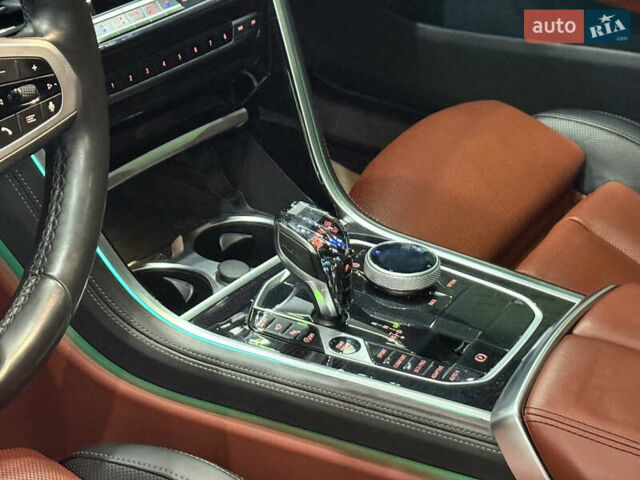 Синій БМВ 8 Серія, об'ємом двигуна 3 л та пробігом 46 тис. км за 65000 $, фото 42 на Automoto.ua