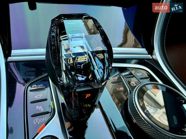 Синій БМВ 8 Серія, об'ємом двигуна 3 л та пробігом 46 тис. км за 65000 $, фото 93 на Automoto.ua