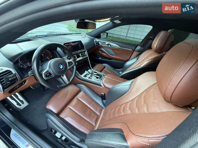 Синій БМВ 8 Серія, об'ємом двигуна 3 л та пробігом 46 тис. км за 65000 $, фото 68 на Automoto.ua
