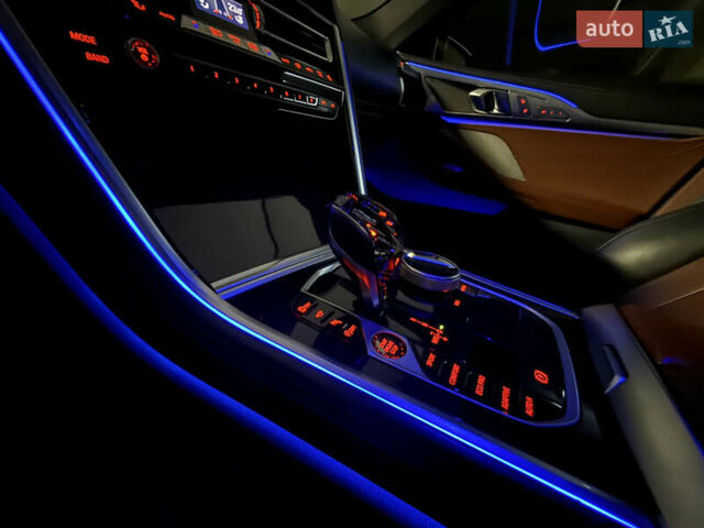 Синій БМВ 8 Серія, об'ємом двигуна 3 л та пробігом 46 тис. км за 65000 $, фото 85 на Automoto.ua