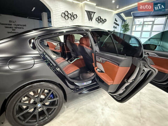 Синій БМВ 8 Серія, об'ємом двигуна 3 л та пробігом 46 тис. км за 65000 $, фото 58 на Automoto.ua