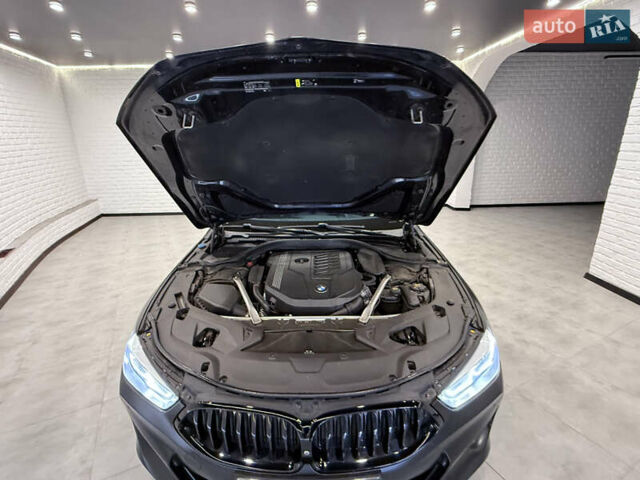 Синій БМВ 8 Серія, об'ємом двигуна 3 л та пробігом 46 тис. км за 65000 $, фото 55 на Automoto.ua