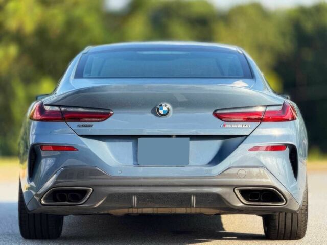 Синий БМВ 8 Серия, объемом двигателя 4.4 л и пробегом 10 тыс. км за 90000 $, фото 6 на Automoto.ua