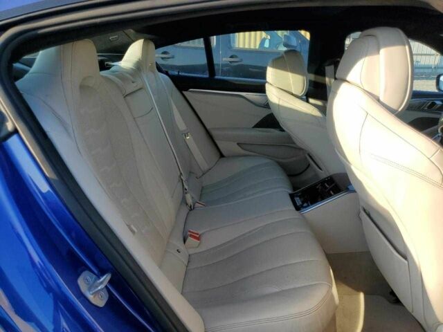 Синий БМВ 8 Серия, объемом двигателя 3 л и пробегом 17 тыс. км за 29000 $, фото 9 на Automoto.ua