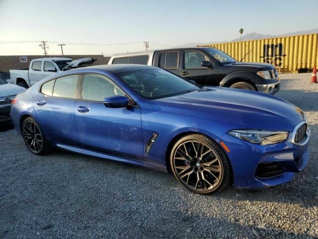 Синий БМВ 8 Серия, объемом двигателя 3 л и пробегом 17 тыс. км за 29000 $, фото 3 на Automoto.ua