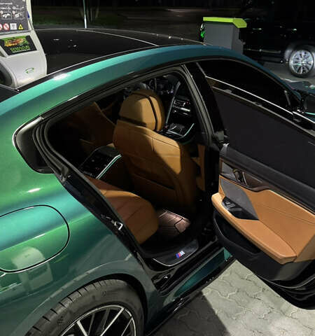 Зеленый БМВ 8 Серия, объемом двигателя 4.39 л и пробегом 84 тыс. км за 67000 $, фото 6 на Automoto.ua