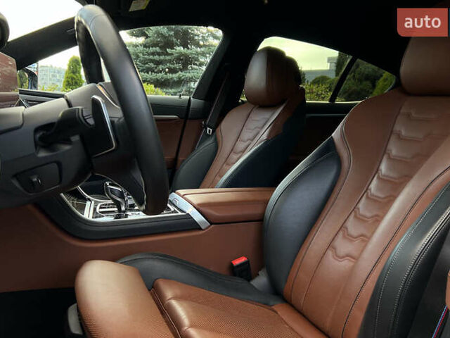 Зеленый БМВ 8 Серия, объемом двигателя 2.99 л и пробегом 15 тыс. км за 143000 $, фото 10 на Automoto.ua