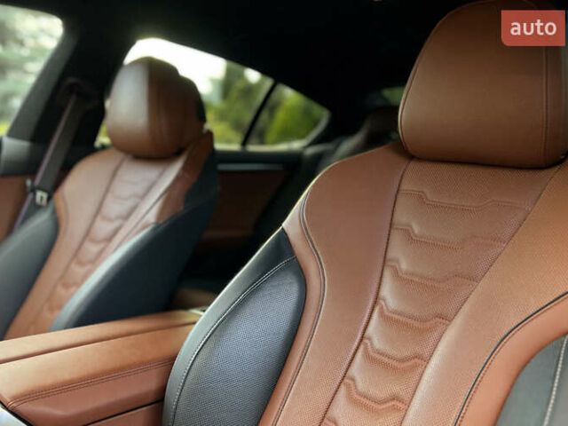 Зеленый БМВ 8 Серия, объемом двигателя 2.99 л и пробегом 15 тыс. км за 143000 $, фото 11 на Automoto.ua