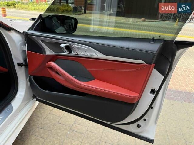 Білий БМВ 8 Series Gran Coupe, об'ємом двигуна 4.4 л та пробігом 48 тис. км за 66900 $, фото 53 на Automoto.ua