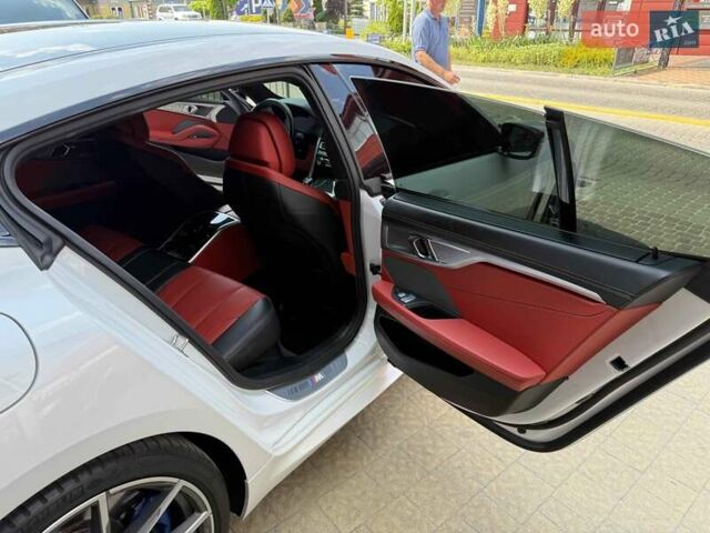 Білий БМВ 8 Series Gran Coupe, об'ємом двигуна 4.4 л та пробігом 48 тис. км за 66900 $, фото 50 на Automoto.ua