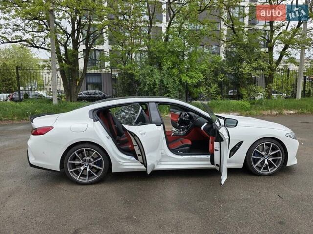 Белый БМВ 8 Series Gran Coupe, объемом двигателя 4.4 л и пробегом 107 тыс. км за 63599 $, фото 34 на Automoto.ua