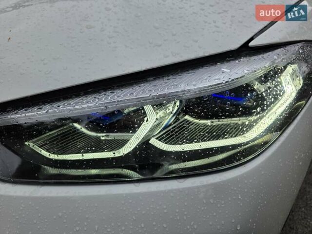 Белый БМВ 8 Series Gran Coupe, объемом двигателя 4.4 л и пробегом 107 тыс. км за 63599 $, фото 40 на Automoto.ua