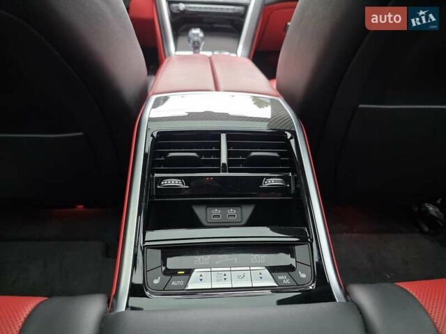 Белый БМВ 8 Series Gran Coupe, объемом двигателя 4.4 л и пробегом 107 тыс. км за 63599 $, фото 17 на Automoto.ua