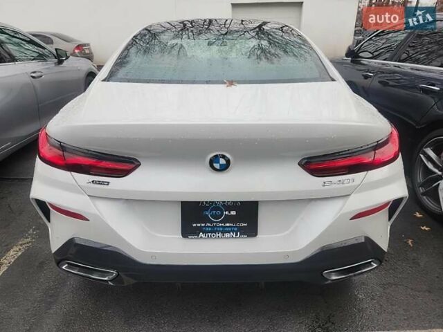 Белый БМВ 8 Series Gran Coupe, объемом двигателя 3 л и пробегом 50 тыс. км за 31500 $, фото 4 на Automoto.ua