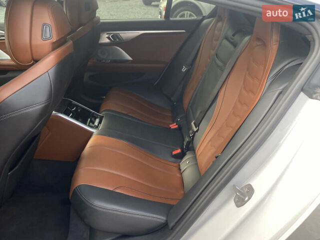 Белый БМВ 8 Series Gran Coupe, объемом двигателя 4.39 л и пробегом 16 тыс. км за 73000 $, фото 32 на Automoto.ua