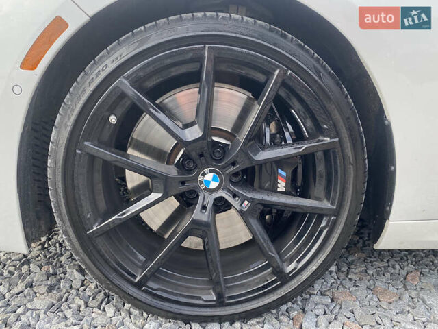 Белый БМВ 8 Series Gran Coupe, объемом двигателя 4.39 л и пробегом 16 тыс. км за 73000 $, фото 14 на Automoto.ua