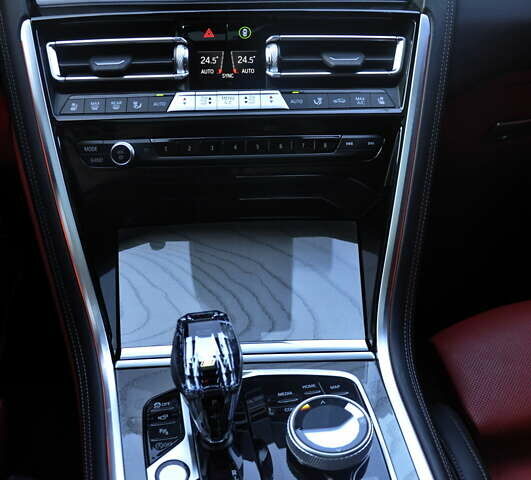 Черный БМВ 8 Series Gran Coupe, объемом двигателя 3 л и пробегом 16 тыс. км за 79000 $, фото 47 на Automoto.ua