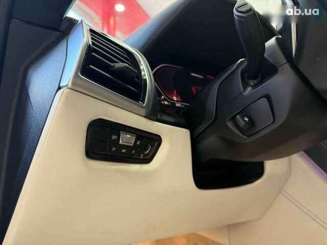 БМВ 8 Series Gran Coupe, об'ємом двигуна 4.4 л та пробігом 84 тис. км за 68500 $, фото 19 на Automoto.ua