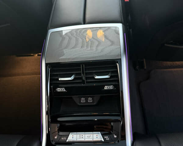 Сірий БМВ 8 Series Gran Coupe, об'ємом двигуна 4.39 л та пробігом 85 тис. км за 63000 $, фото 39 на Automoto.ua
