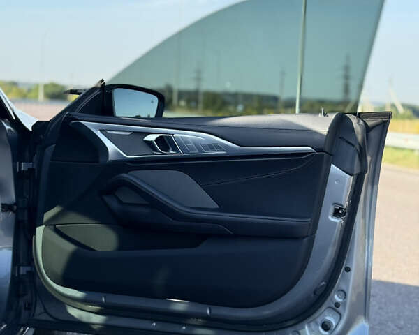 Сірий БМВ 8 Series Gran Coupe, об'ємом двигуна 3 л та пробігом 34 тис. км за 64999 $, фото 55 на Automoto.ua