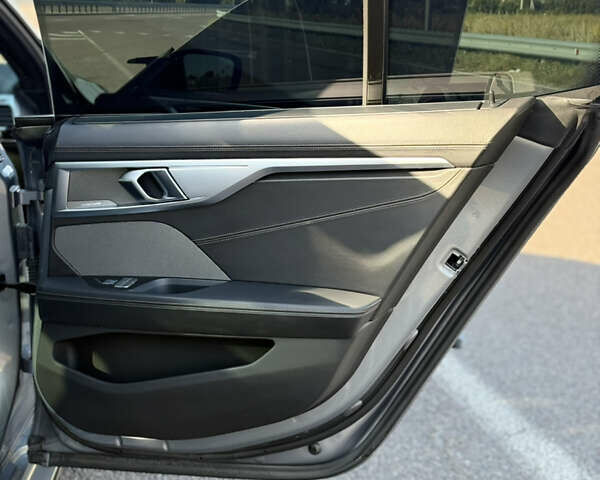 Сірий БМВ 8 Series Gran Coupe, об'ємом двигуна 3 л та пробігом 34 тис. км за 64999 $, фото 52 на Automoto.ua
