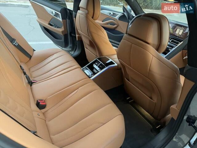 Серый БМВ 8 Series Gran Coupe, объемом двигателя 2.99 л и пробегом 10 тыс. км за 104999 $, фото 34 на Automoto.ua