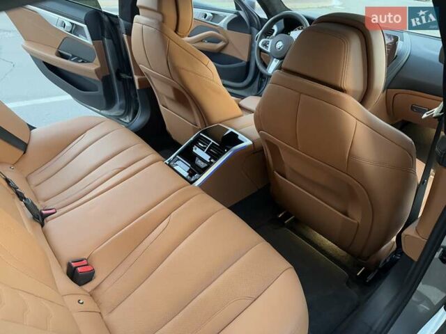 Серый БМВ 8 Series Gran Coupe, объемом двигателя 2.99 л и пробегом 10 тыс. км за 104999 $, фото 35 на Automoto.ua