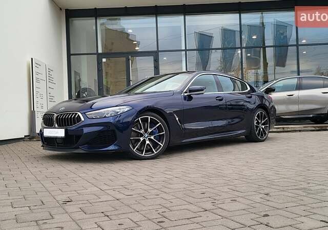 Синий БМВ 8 Series Gran Coupe, объемом двигателя 4.39 л и пробегом 63 тыс. км за 68900 $, фото 7 на Automoto.ua