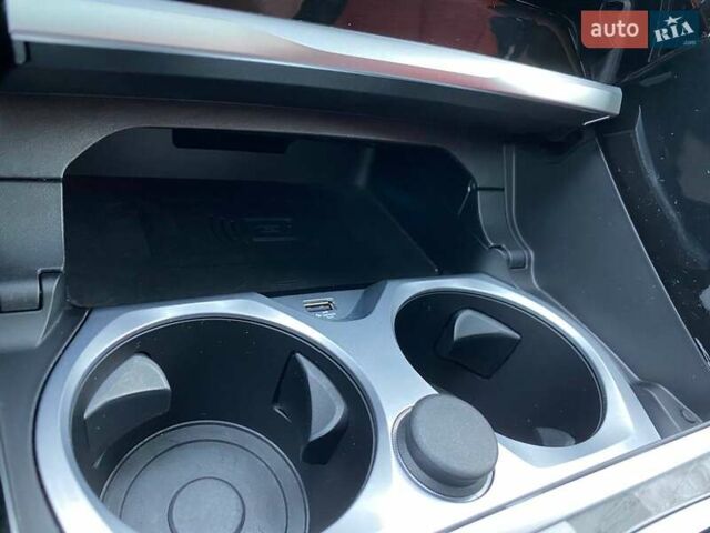 Синий БМВ 8 Series Gran Coupe, объемом двигателя 3 л и пробегом 20 тыс. км за 77000 $, фото 36 на Automoto.ua