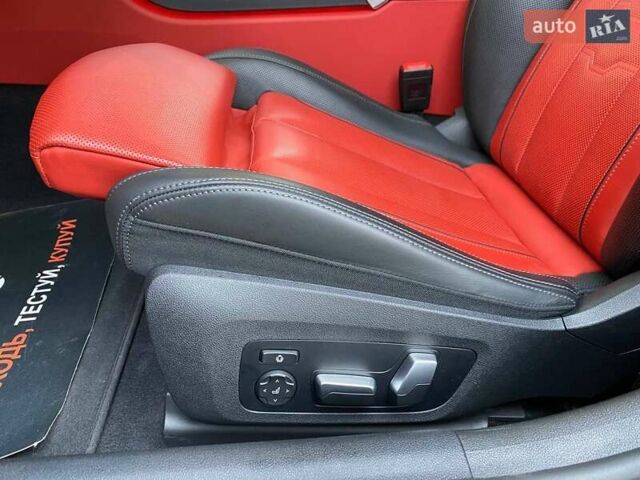 Синий БМВ 8 Series Gran Coupe, объемом двигателя 3 л и пробегом 20 тыс. км за 77000 $, фото 22 на Automoto.ua