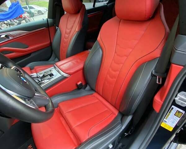 Синий БМВ 8 Series Gran Coupe, объемом двигателя 3 л и пробегом 20 тыс. км за 77000 $, фото 21 на Automoto.ua