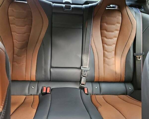Зеленый БМВ 8 Series Gran Coupe, объемом двигателя 2.99 л и пробегом 8 тыс. км за 147844 $, фото 3 на Automoto.ua