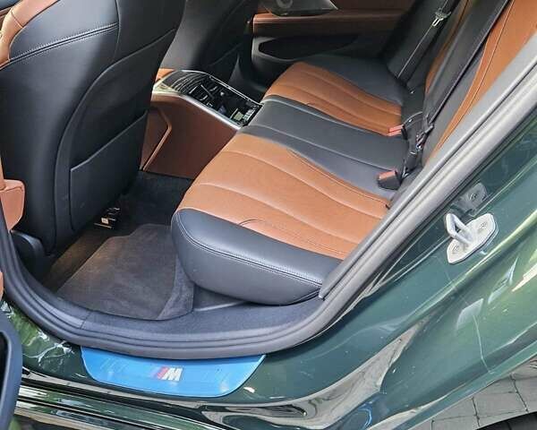 Зеленый БМВ 8 Series Gran Coupe, объемом двигателя 2.99 л и пробегом 8 тыс. км за 147844 $, фото 14 на Automoto.ua