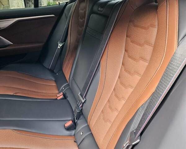 Зеленый БМВ 8 Series Gran Coupe, объемом двигателя 2.99 л и пробегом 8 тыс. км за 147844 $, фото 13 на Automoto.ua