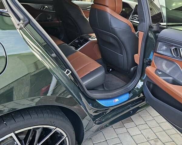 Зеленый БМВ 8 Series Gran Coupe, объемом двигателя 2.99 л и пробегом 8 тыс. км за 147844 $, фото 10 на Automoto.ua