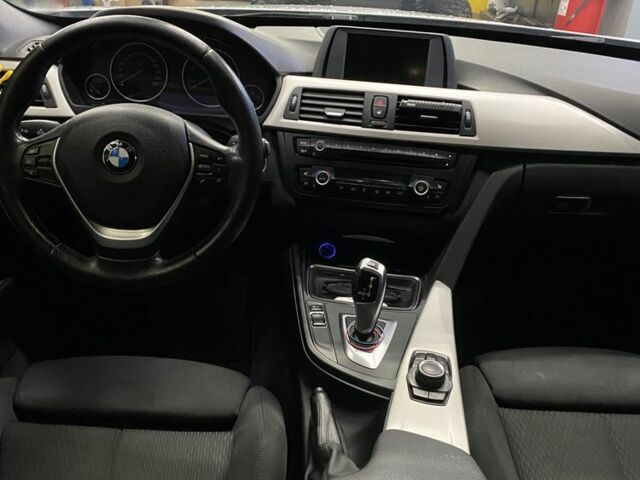 Белый БМВ Gran Turismo, объемом двигателя 2 л и пробегом 280 тыс. км за 14400 $, фото 6 на Automoto.ua