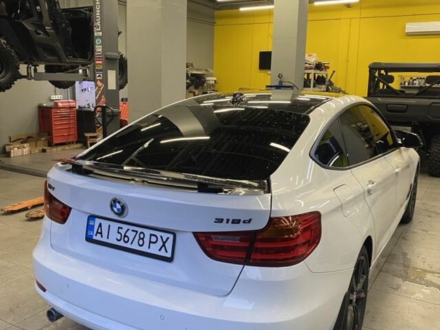 Белый БМВ Gran Turismo, объемом двигателя 2 л и пробегом 280 тыс. км за 14400 $, фото 4 на Automoto.ua