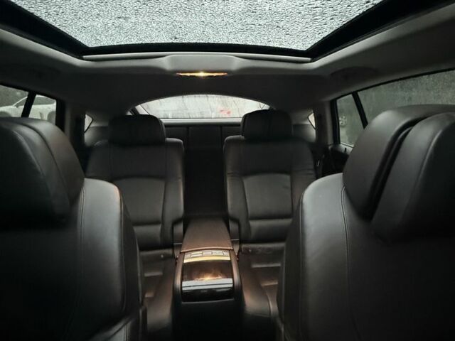 Серый БМВ Gran Turismo, объемом двигателя 3 л и пробегом 280 тыс. км за 391 $, фото 4 на Automoto.ua