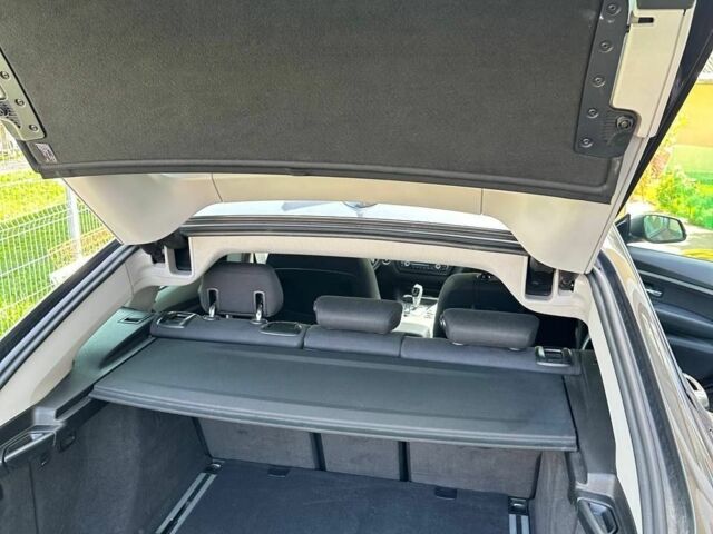 Серый БМВ Gran Turismo, объемом двигателя 2 л и пробегом 311 тыс. км за 15500 $, фото 3 на Automoto.ua