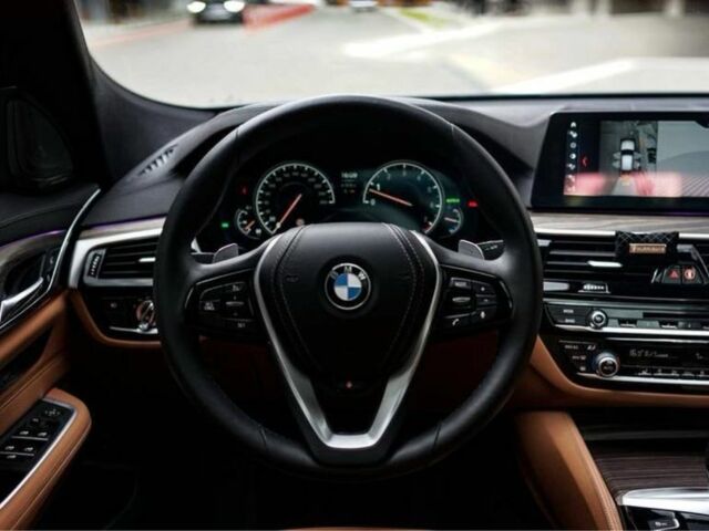 Серый БМВ Gran Turismo, объемом двигателя 3 л и пробегом 97 тыс. км за 43900 $, фото 8 на Automoto.ua