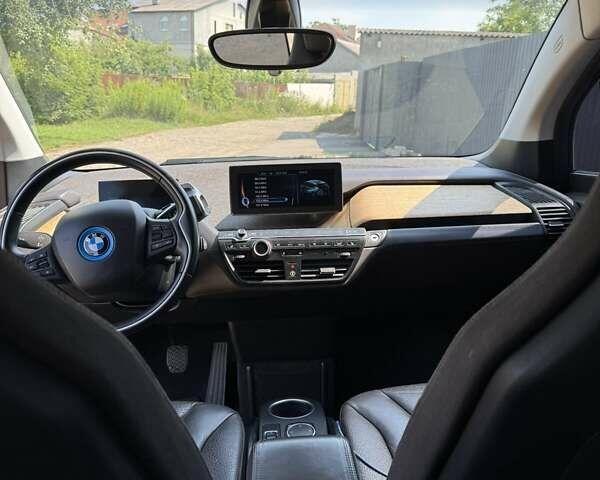 Белый БМВ И3, объемом двигателя 0.65 л и пробегом 130 тыс. км за 12700 $, фото 21 на Automoto.ua
