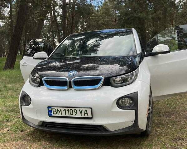 Белый БМВ И3, объемом двигателя 0 л и пробегом 72 тыс. км за 7500 $, фото 1 на Automoto.ua