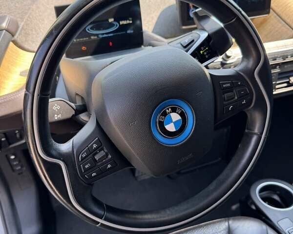 Белый БМВ И3, объемом двигателя 0.65 л и пробегом 130 тыс. км за 12700 $, фото 11 на Automoto.ua